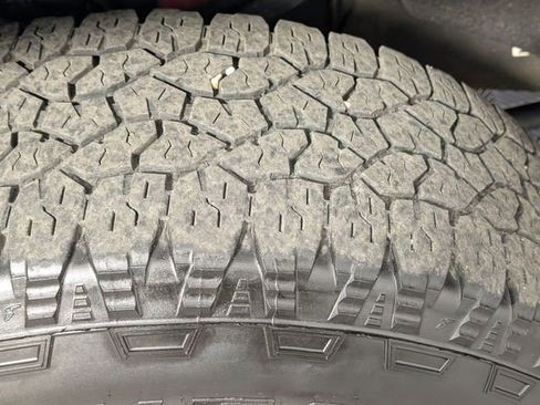 Certified 2025 Chevrolet Silverado 2500 Custom w/ Custom Value Package image 8