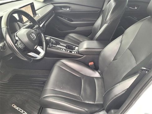 Used 2023 Honda Accord Touring image 18