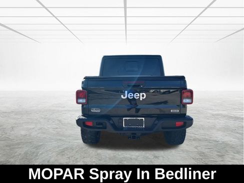 Certified 2022 Jeep Gladiator Overland w/ Popular Equipment Package image 6