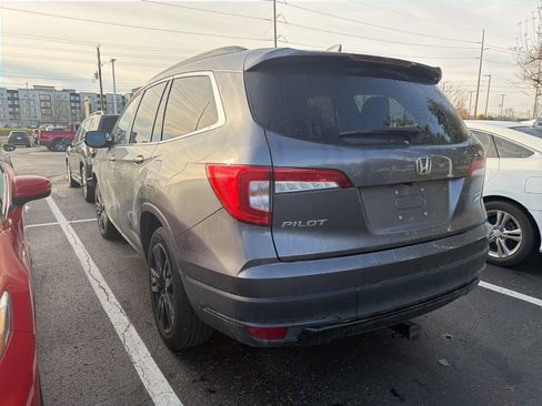 Used 2021 Honda Pilot Special Edition image 2