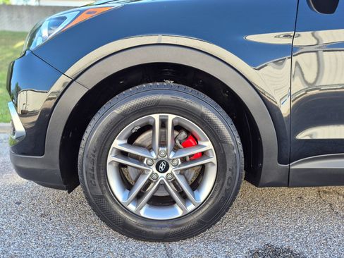 Used 2018 Hyundai Santa Fe Sport w/ 2.4L Value Package 02 AWD/4WD image 28