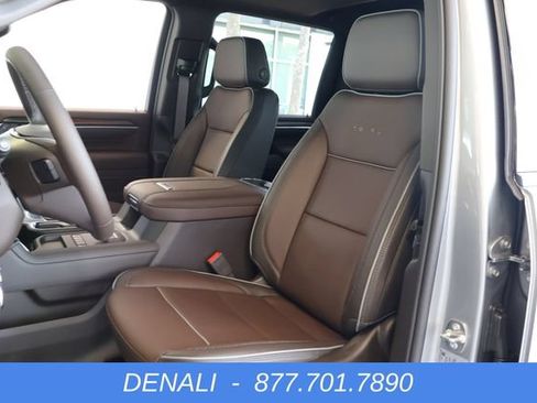 New 2026 GMC Sierra 3500 Denali w/ Denali Reserve Package AWD/4WD image 14