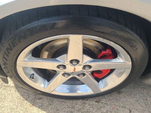 Used 2005 Chevrolet Corvette Convertible w/ Preferred Equipment Group image 10