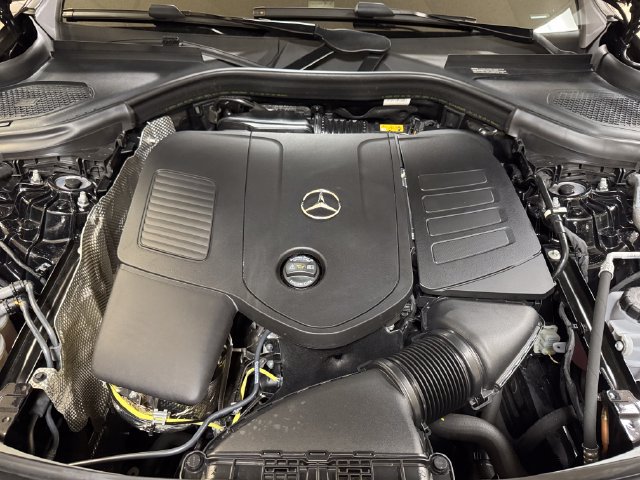Used 2026 Mercedes-Benz GLC 300 4MATIC image 26
