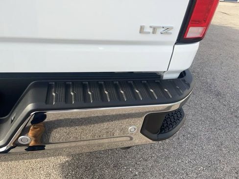 New 2026 Chevrolet Silverado 2500 LTZ w/ LTZ Premium Package AWD/4WD image 14