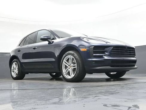 Used 2021 Porsche Macan AWD/4WD image 30