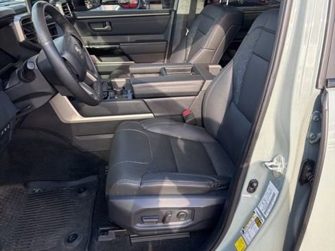 Used 2024 Toyota Tundra Limited image 5