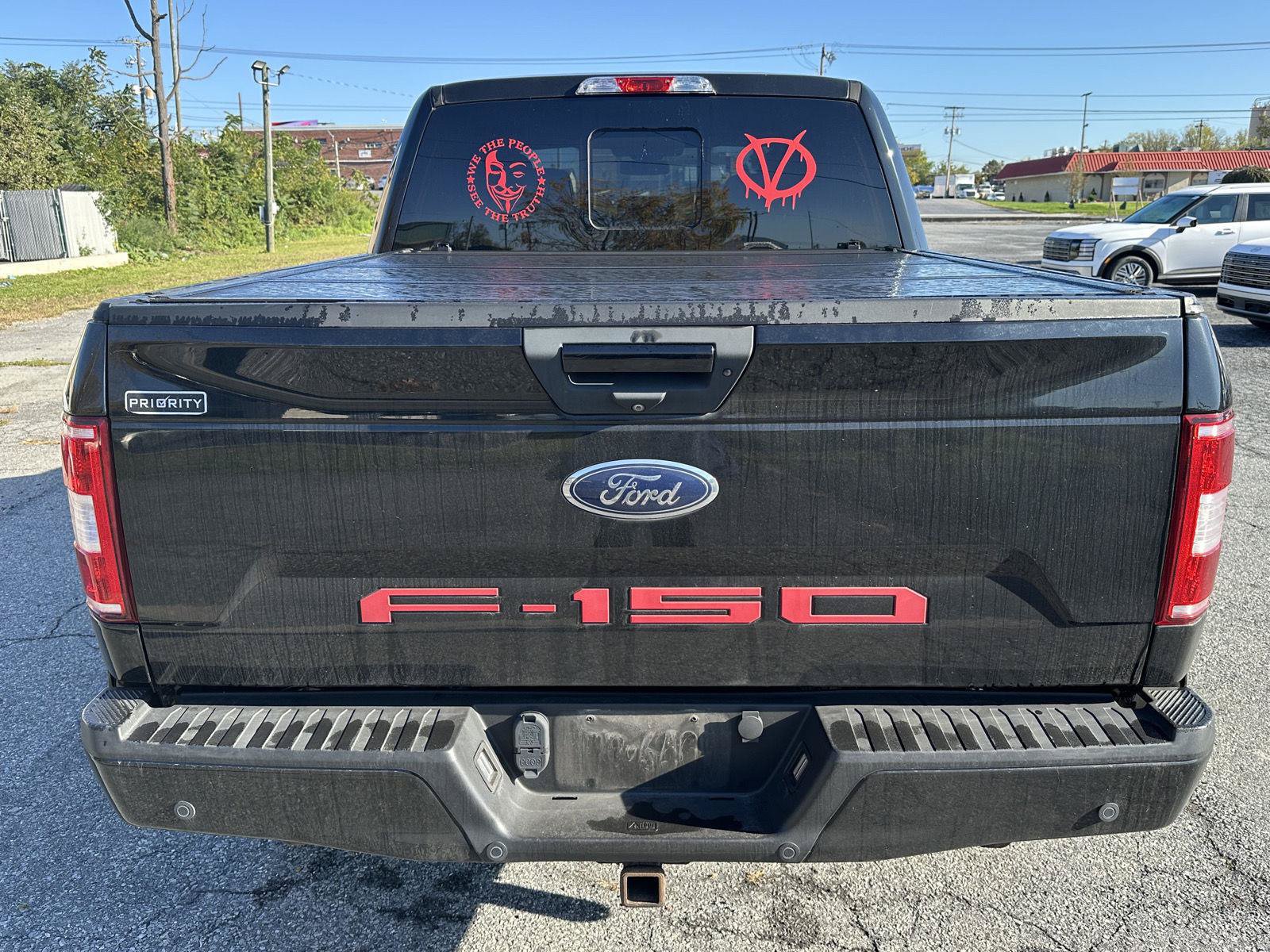 Used 2018 Ford F150 XLT w/ Equipment Group 302A Luxury AWD/4WD image 7