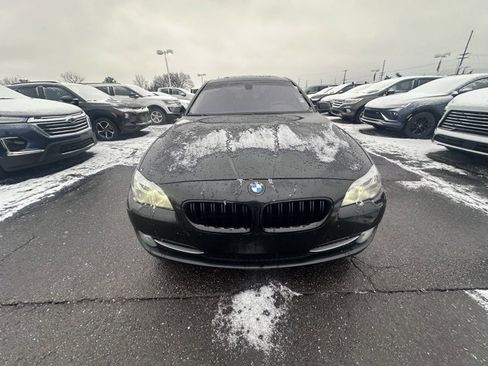 Used 2011 BMW 535i xDrive Sedan image 8