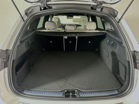 Used 2026 Mercedes-Benz GLC 300 image 26