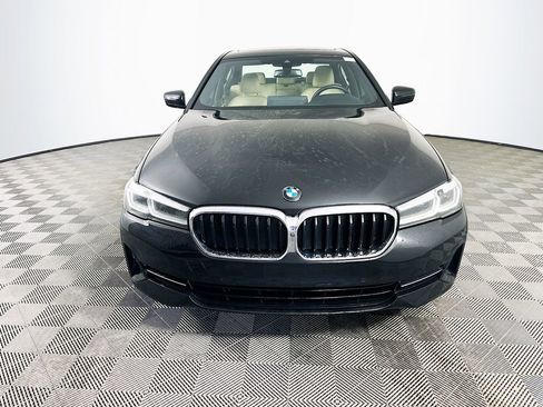 Used 2021 BMW 530i xDrive w/ Convenience Package AWD/4WD image 2