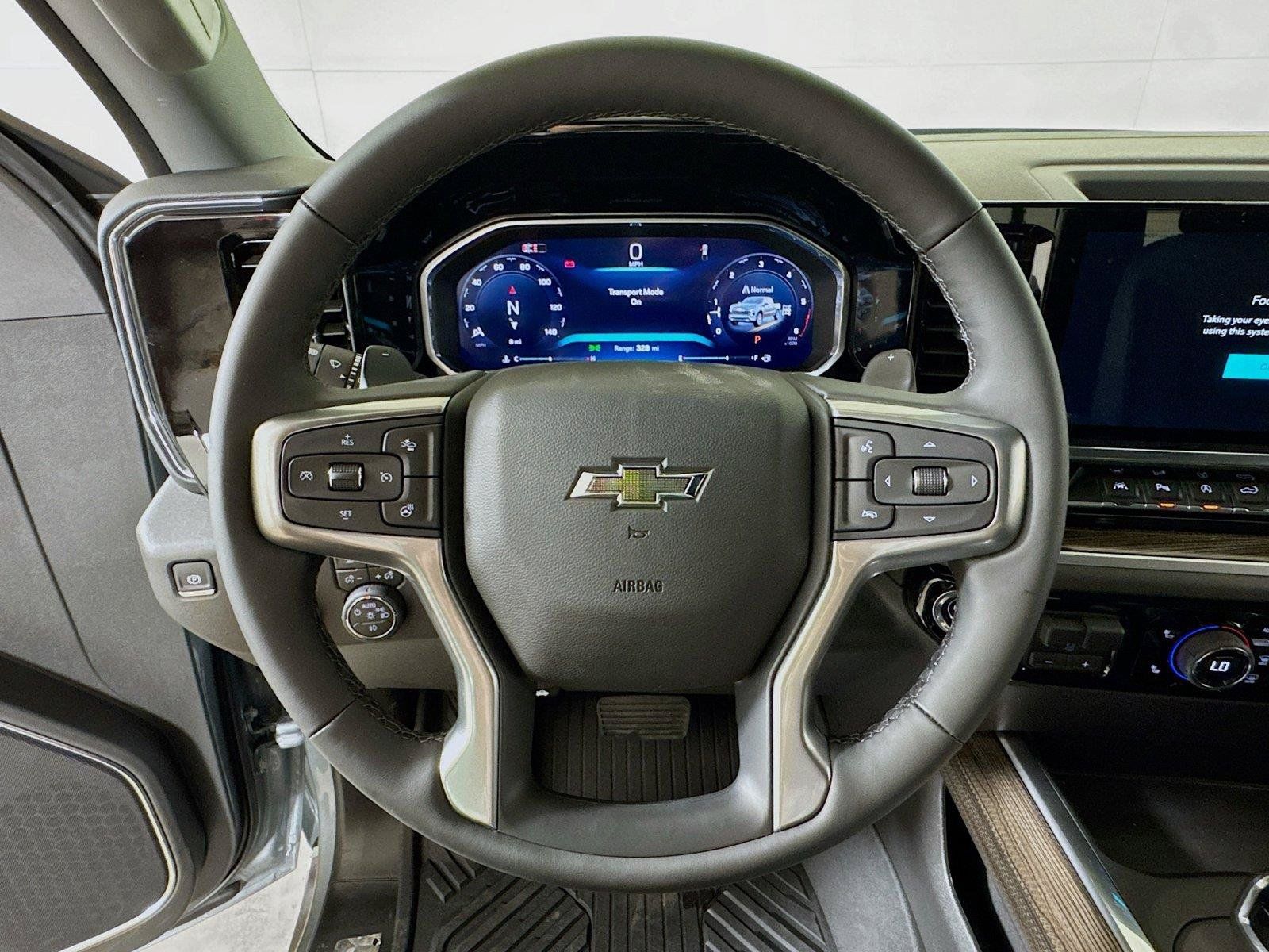 New 2026 Chevrolet Silverado 1500 RST w/ Dark Appearance Package AWD/4WD image 6