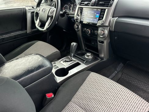 Used 2024 Toyota 4Runner SR5 image 16