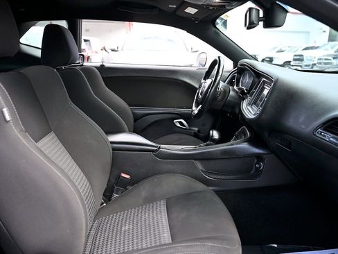 Used 2022 Dodge Challenger GT image 12