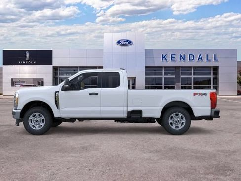 New 2026 Ford F350 XLT w/ FX4 Off-Road Package AWD/4WD image 3