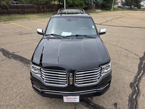 Used 2017 Lincoln Navigator L Select AWD/4WD image 12