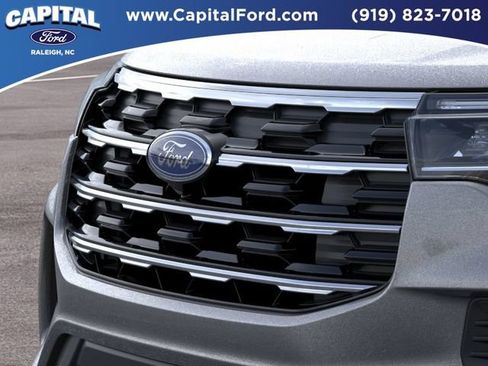 New 2026 Ford Explorer Active AWD/4WD image 17
