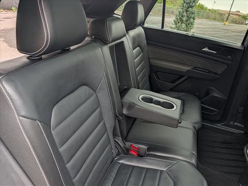 Used 2023 Volkswagen Atlas Cross Sport SEL Premium R-Line image 19