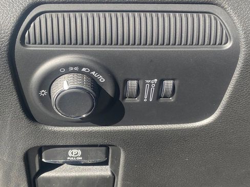 New 2026 Jeep Grand Wagoneer Limited image 15