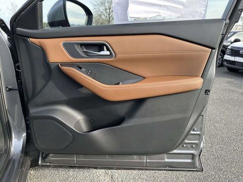 New 2026 Nissan Rogue Platinum w/ Platinum Premium Package image 8