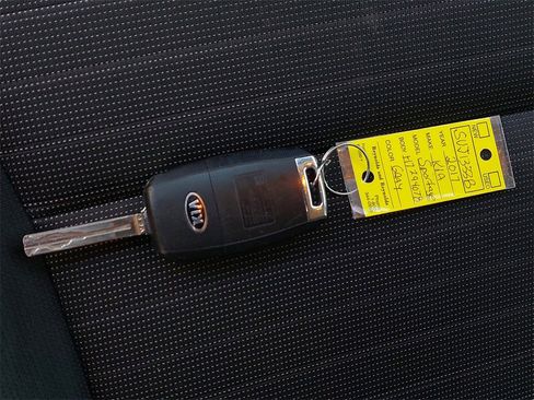 Used 2017 Kia Sportage LX w/ LX Popular Package image 34