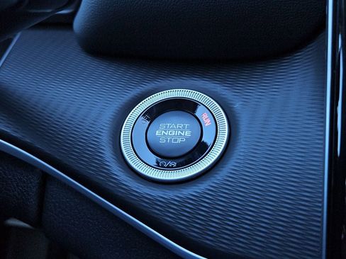 New 2025 Jeep Grand Cherokee L Laredo w/ Luxury Tech Group I image 24