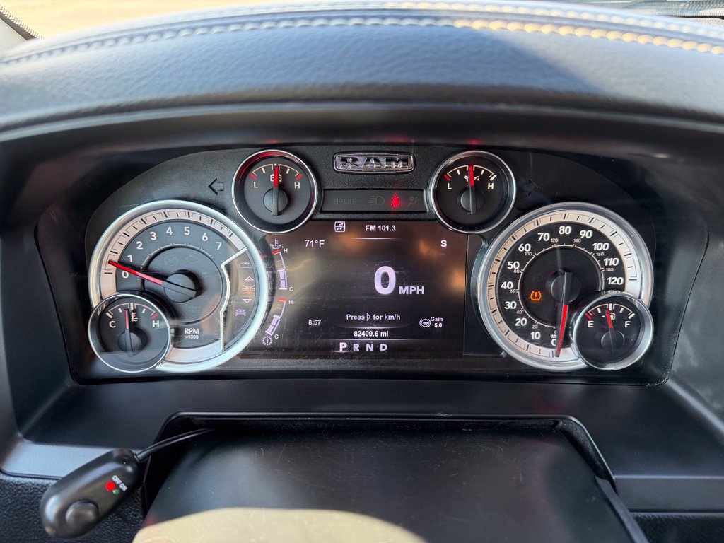 Used 2017 RAM 2500 Laramie w/ Convenience Group AWD/4WD image 8