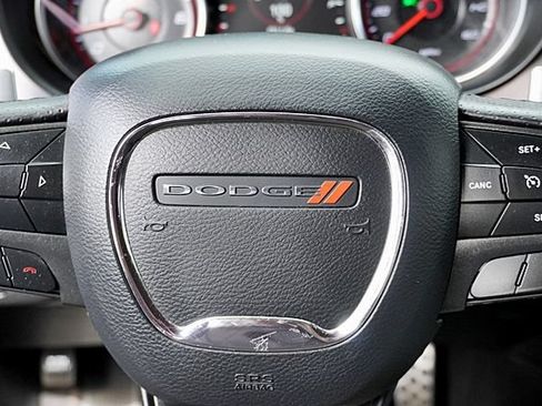 Used 2019 Dodge Charger R/T RWD image 33
