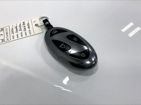 Used 2026 Hyundai Elantra Blue image 13