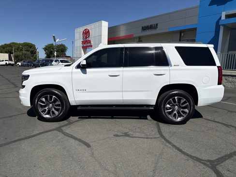 Used 2016 Chevrolet Tahoe LT w/ Off-Road Package AWD/4WD image 2