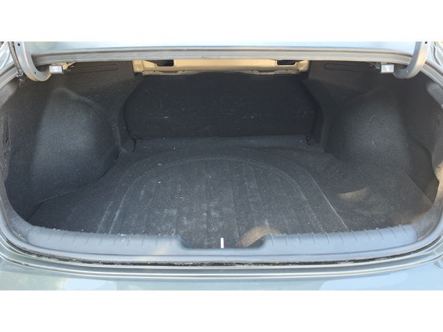 Used 2024 Hyundai Elantra SEL FWD image 14