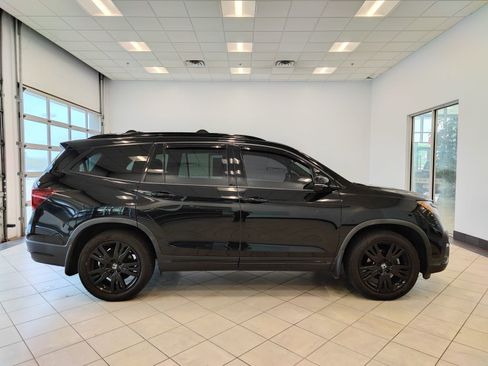 Used 2021 Honda Pilot Elite image 2
