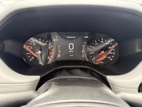 Used 2025 Jeep Compass Limited AWD/4WD image 13
