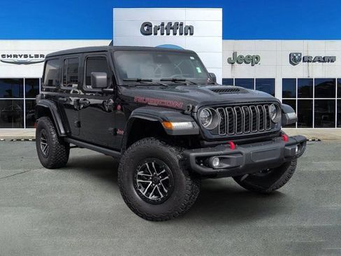 Used 2026 Jeep Wrangler Unlimited Rubicon AWD/4WD image 2