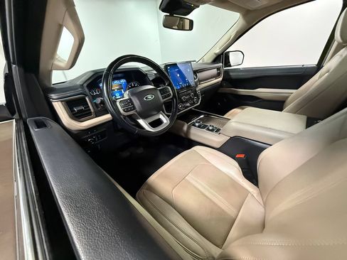 Used 2024 Ford Expedition Limited AWD/4WD image 59