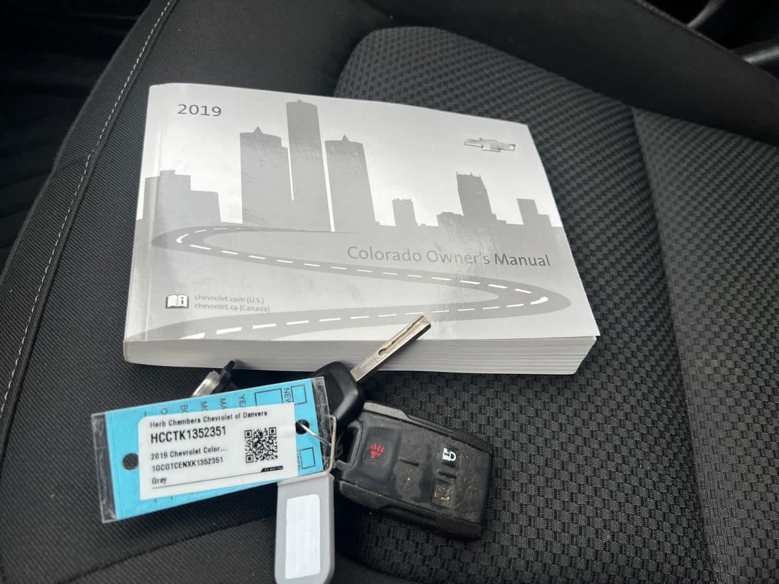 Used 2019 Chevrolet Colorado LT AWD/4WD image 10