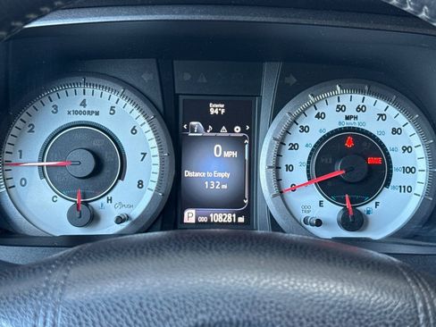 Used 2017 Toyota Sienna SE FWD image 21