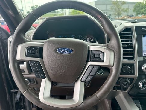 Used 2019 Ford F150 King Ranch w/ Equipment Group 601A Luxury AWD/4WD image 18
