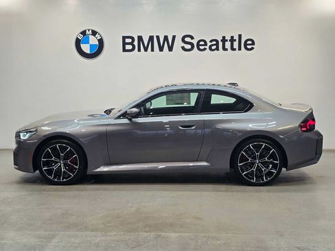New 2026 BMW M2 w/ Lighting Package RWD image 3