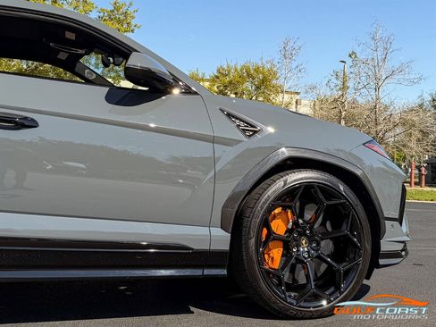Used 2024 Lamborghini Urus Performante image 71