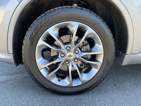 Used 2019 Dodge Durango GT image 11