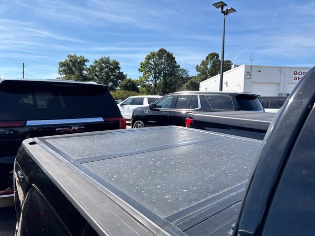 Used 2016 GMC Canyon SLT w/ Driver Alert Package AWD/4WD image 9