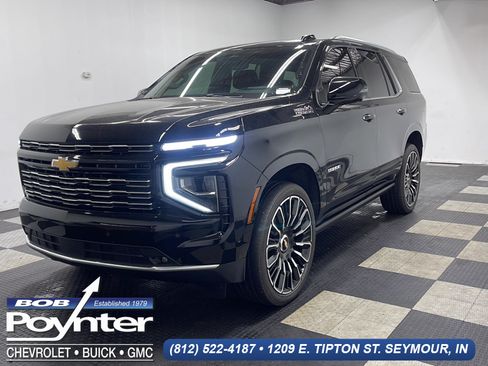 Used 2025 Chevrolet Tahoe High Country AWD/4WD image 1