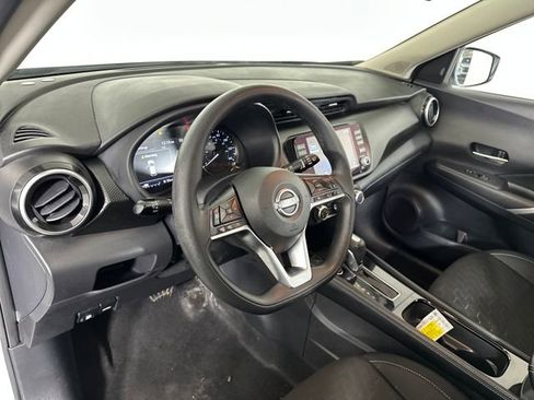 Used 2024 Nissan Kicks SV image 13