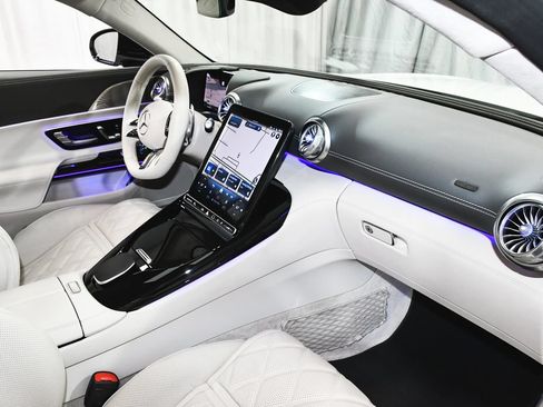 Used 2025 Mercedes-Benz AMG GT 55 image 64