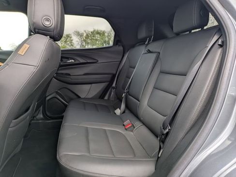 Used 2021 Chevrolet TrailBlazer ACTIV w/ Convenience Package image 12