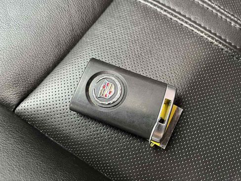Used 2014 Cadillac SRX Luxury w/ Driver Awareness Package FWD image 36