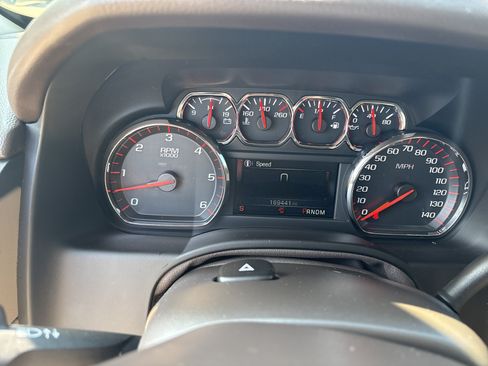 Used 2016 GMC Yukon SLT AWD/4WD image 25