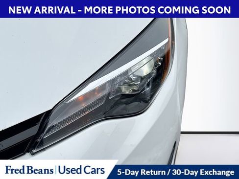 Used 2017 Toyota Corolla L image 11