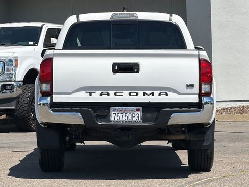 Used 2022 Toyota Tacoma SR5 w/ Black Out Package (TMS) RWD image 8